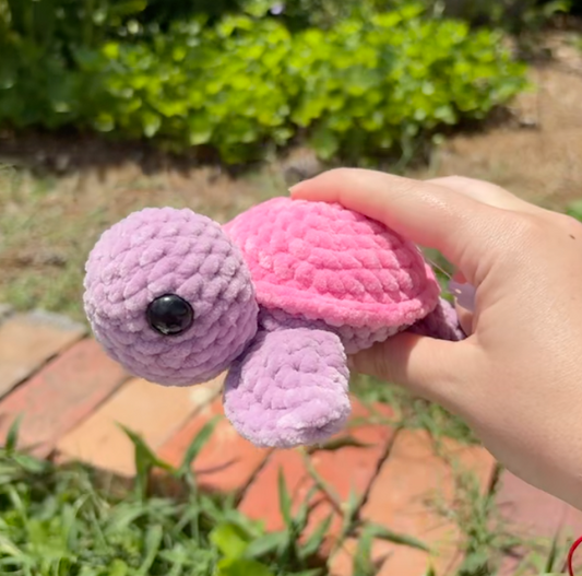 Small Sea Turtle Plushie
