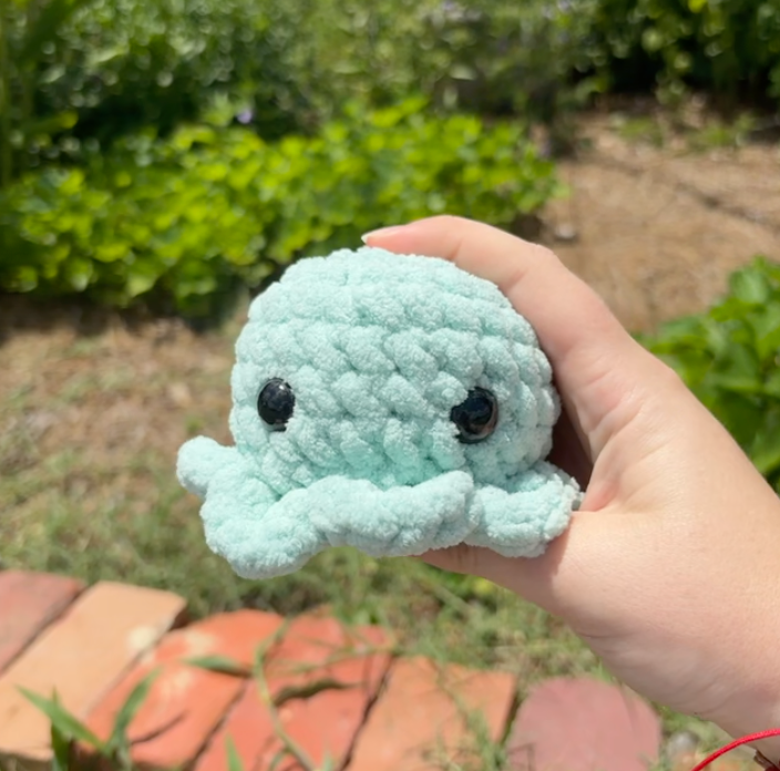 Medium Octo Plushie