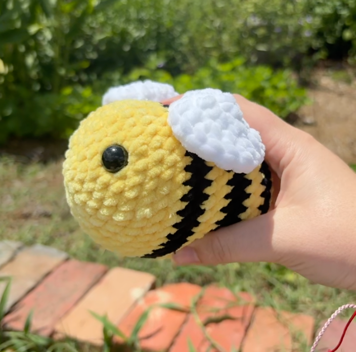 Bee Plushie